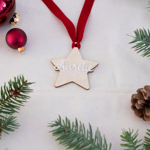 Kerstornament ster in hout met naam