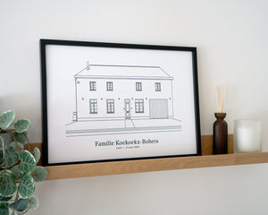 Huisportret als lijntekening op acryl gestyled op een houten schilderplank met plantje, geurstokjes en kaars.